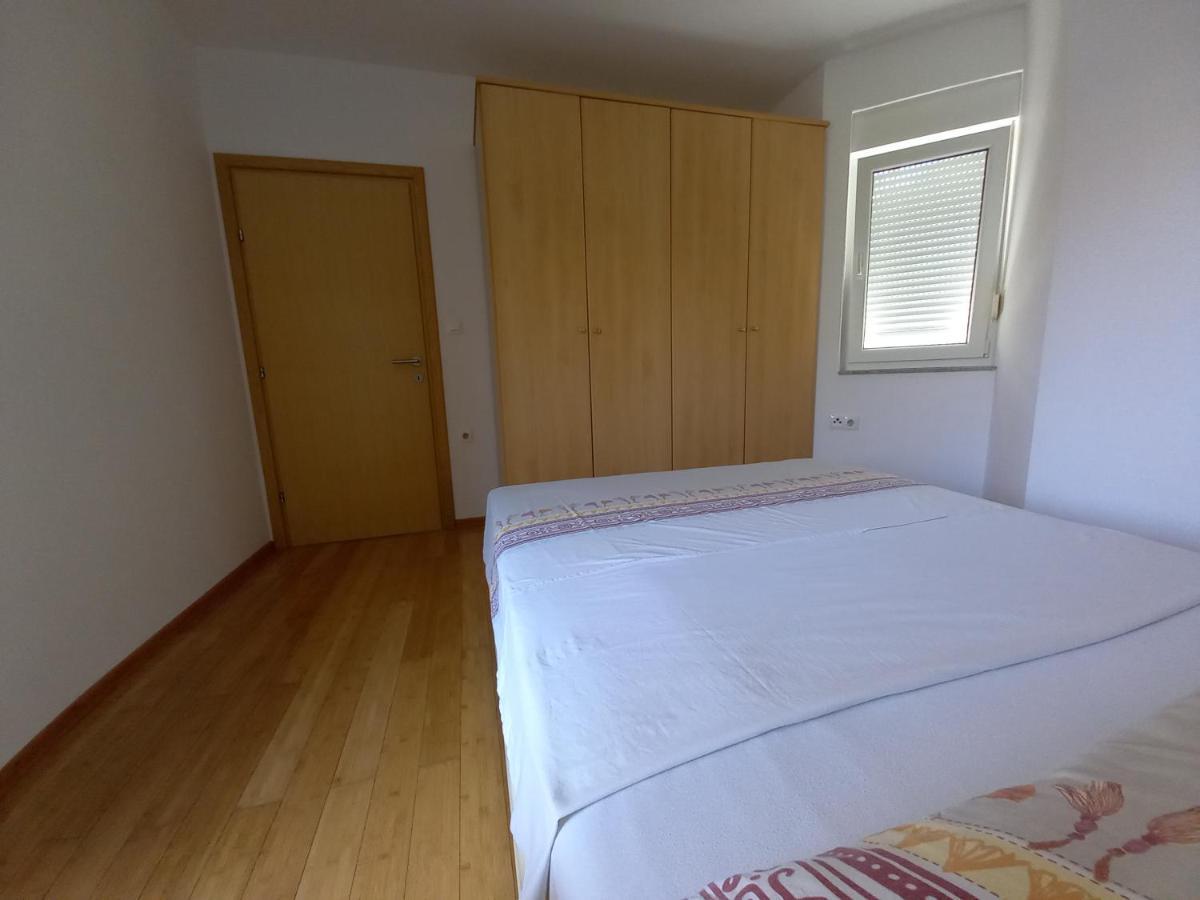נובליה Apartments President מראה חיצוני תמונה