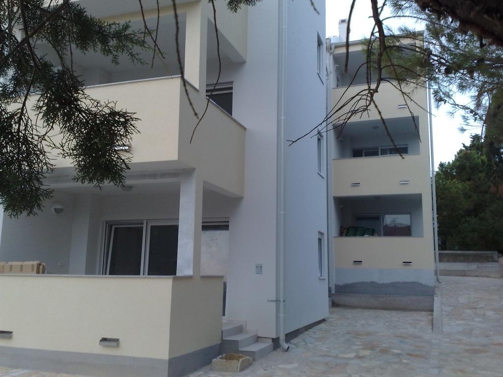 נובליה Apartments President מראה חיצוני תמונה