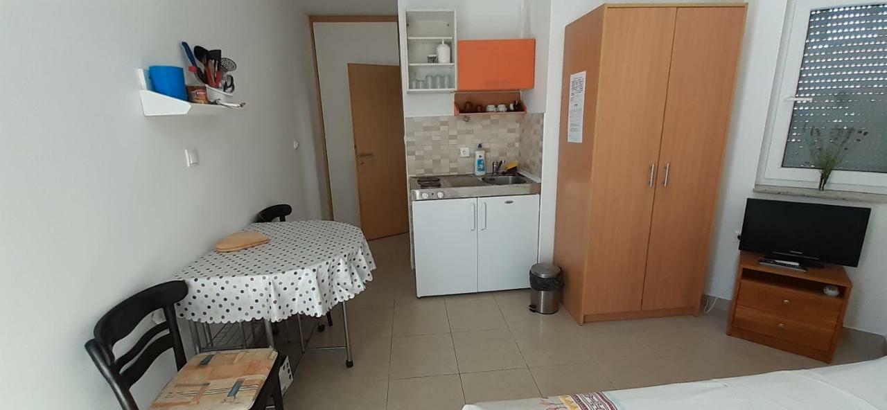 נובליה Apartments President מראה חיצוני תמונה